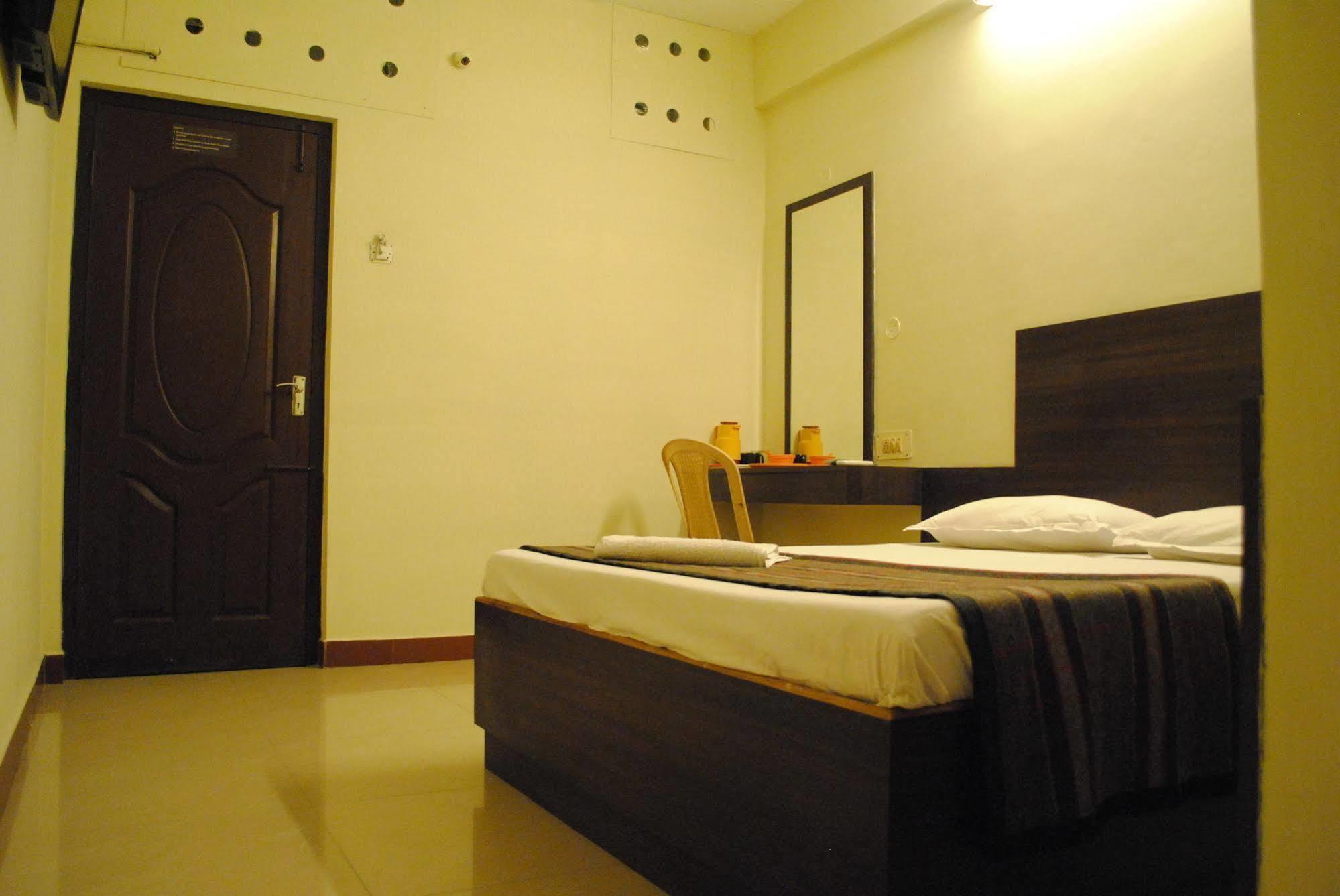 Value Hotel Chennai Exterior photo
